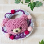 クマのあみものリース