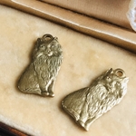 2個アメリカ真鍮　長毛猫のチャーム(M)21x11mm 