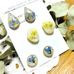 ✨新作レジン✨ブルー✿イエロー𓂃𖤥𖥧𖥣⋆*3点set✿*:🌸ピアス　　レジンイヤリング＊レジンピアス＊    　普段使い　レジンレジンピアス　レジンイヤリング　