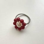 赤いお花のリング