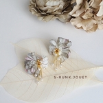【再販】パール×フラワー×刺繍イヤリング/ピアス