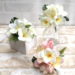 プルメリアアレンジ(1個・左)  フェイクグリーン　ハワイの花