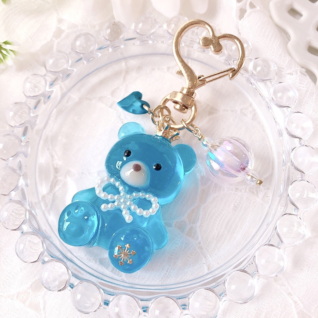 おめかし雪くま君キーホルダー♡青 - watashidakeno.. | minne