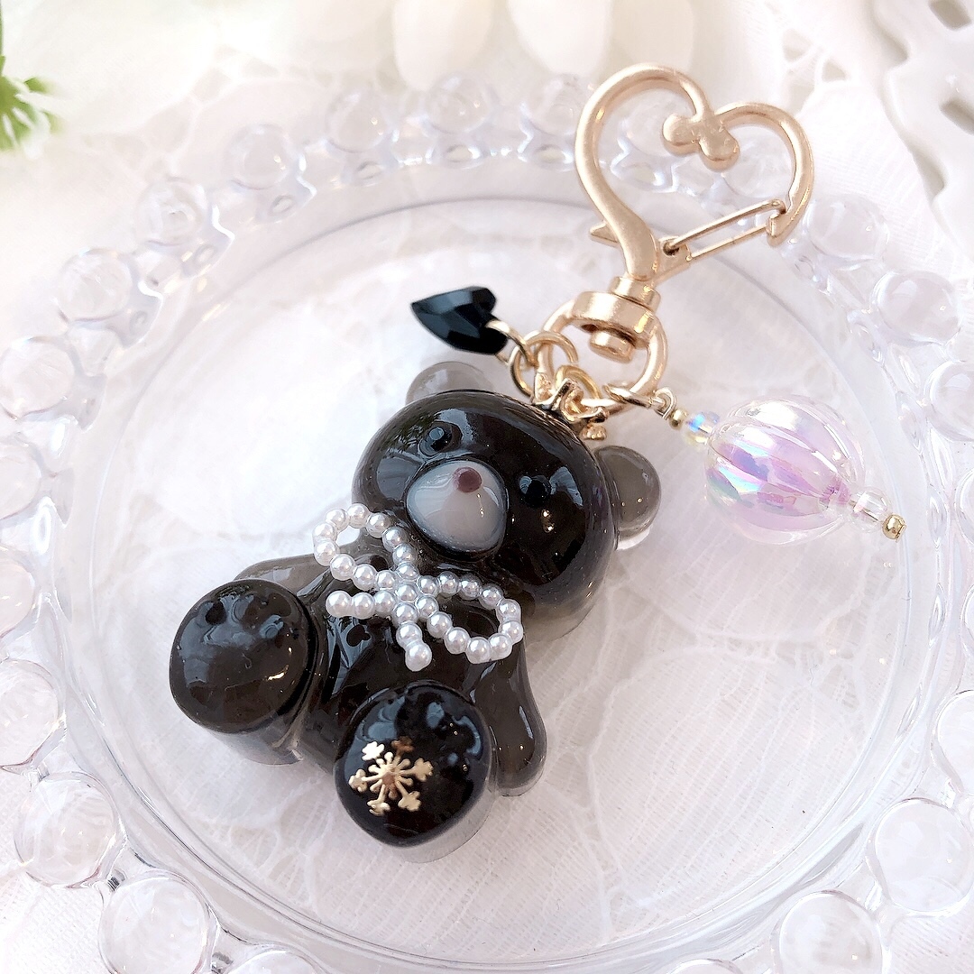 　イニシャルキーホルダー　青　ハンドメイド　冬　雪 maresesese