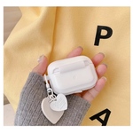 ホワイトハートのAirPodsproケース