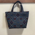 着物リメイク　大島紬　モダン柄　トートバッグ