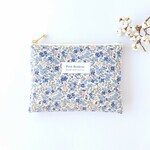 小さめフラットポーチ　＊サニタリーポーチ　/ spring flower