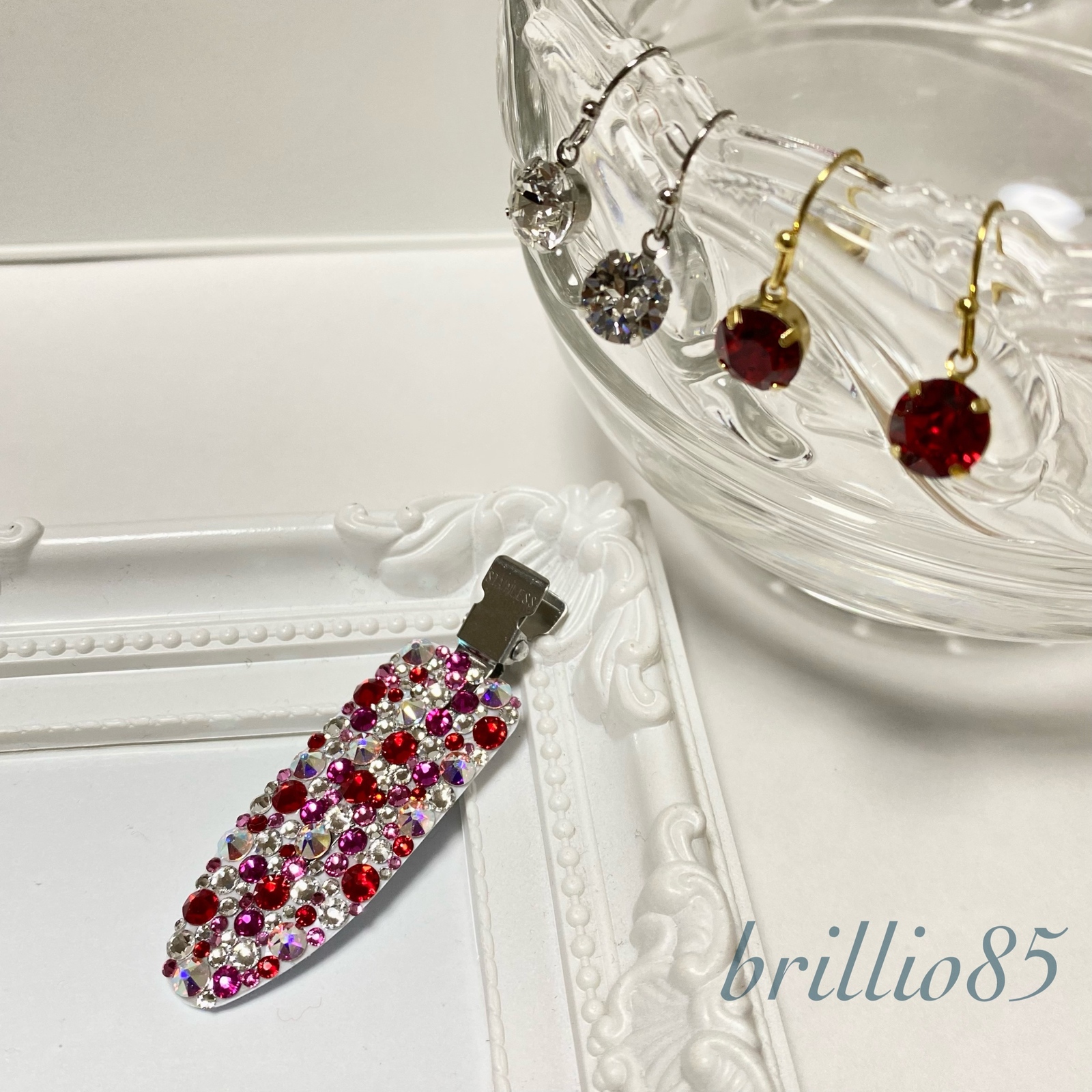 スワロでキラキラ💫星のヘアゴム - brillio85'S GALLERY | minne byGMO