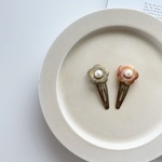 antique marble  flower  pin