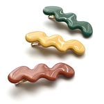 wavy hair clip ＜one color＞ くねくねヘアクリップ