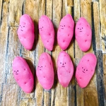 ミニさつまいもちゃんブローチ