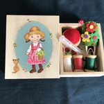 手のひらの裁縫箱「お花を摘みに」