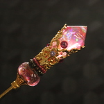 ［アラベスクのメイス(蜜花) ] クリスタル煌めく魔結晶と蜻蛉玉💎 魔法の打撃武器モチーフの簪❄️