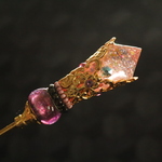 ［アラベスクのメイス(絹桜) ] クリスタル煌めく魔結晶と蜻蛉玉💎 魔法の打撃武器モチーフの簪❄️