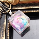 ☆1/23再販☆レジンアートペイント☆3D絵画☆レインボーローズを閉じ込めたネックレス 