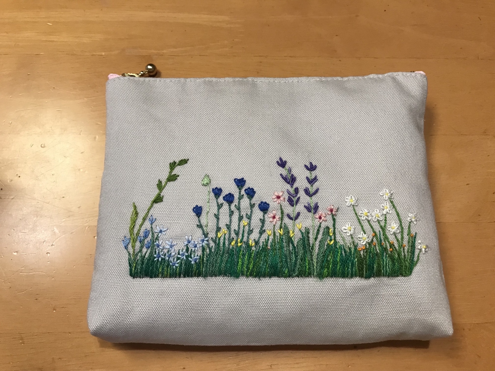 手刺繍ポーチ - AKIKO3374'S GALLERY | minne byGMOペパボ 国内最大級