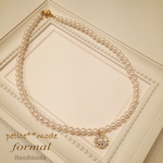 【formal】フラワーモチーフ**パールネックレス