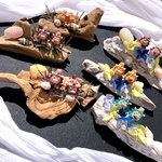 流木とドライフラワーのシーサー