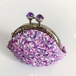 リバティ　がま口ポーチ