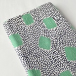 フィードサック　28cm x 25cm カットクロス 花柄　アブストラクト　F039