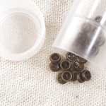#146 めっちゃ小ちゃいドールボタン(ゴールド)●3mm/24個●ケース入り！