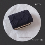 2177* 現品 ミナペルホネン がま口三つ折り財布