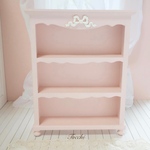 リボンのピンクシェルフ　ドール家具