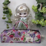 ブライスアウトフィット✴お出かけポーチ(1人用)猫薔薇蝶々柄✴