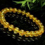 《ゴールドルチルクォーツ　 ７mm》5501