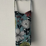 北欧柄の吊り下げ型のボックスティッシュケース（スモークグリーン）