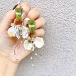 【再販】花びらグリーンピアス