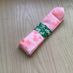 お太鼓用  仮ひも  (ピンク地に赤、ピンクの花)