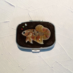 お魚🐟秋なベタのピルケース🎃小物ケース、アクセサリーケース
