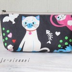 いたずら子猫と鳥＊ふっくらポーチ通帳ケース＊ペンケース＊携帯スマホ＊デジカメ