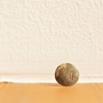【SALE】片耳　一粒雪んこ　スタッドピアス　現品1点限定