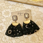 ★new★シルバービジューとブラックインド刺繍リボンのピアス