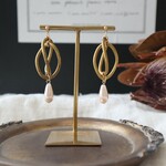 立体的 ＊ ヴィンテージ チェーン の ピアス イヤリング 【 パール 】