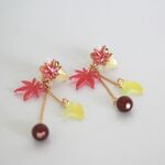 紅葉とイチョウ　揺れるピアス☆Atype☆