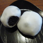 【ブローチ2個】　豆大福食べたのだれ？