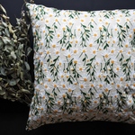 New✩︎⡱ やわらかなリネン　カモミールの刺繍クッションカバー∞マーガレットお花の刺繍　ミモザカラー