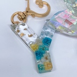 イニシャルキーホルダー　チャーム　ドライフラワー　Y