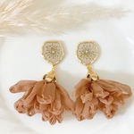 押し花ピアス　押し花イヤリング　秋ピアス　ブラウンピアス　タッセル　タッセルリボン　