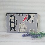 ユニークな猫(グレー) フラットポーチ▪️20cmファスナーケース