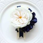【送料無料！】white&dark-blue corsage #014（白とダークブルーのリボンコサージュ）