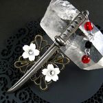 日本刀と墨染桜のブローチ・暁_432　ｓ1　
