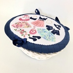 完成品※白いカゴ※蓋つきカゴ※小物入れ※蓋つき小物入れ※お針箱※ジュエリー入れ※蓋つき箱