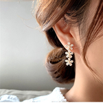 ❀再販❀❋フラワーパールビジューピアス❋