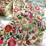 限定値下げ‼️♡幅約長さ50センチ×幅約10cmインド刺繍リボン