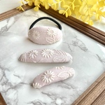 花柄 刺繍 レース 薄桜　薄ピンク ヘアアクセサリー ３点セット　ヘアゴム・パッチンピン５cm&７cm オーバル(楕円)  