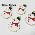 【D-0521】8pcs　雪だるま　24×15mm　ホワイト＆レッド　チャーム